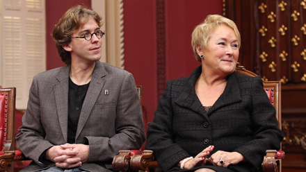 M. Fred Pellerin et Mme Pauline Marois lors de la crmonie de dcembre 2012. Crdit: Franois Nadeau.